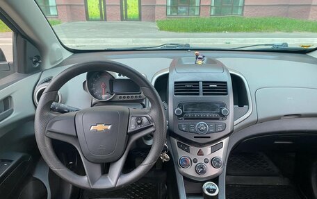 Chevrolet Aveo III, 2015 год, 680 000 рублей, 9 фотография