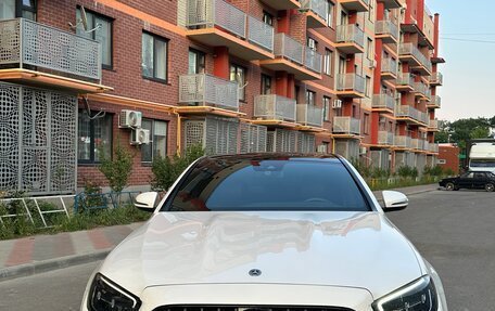 Mercedes-Benz E-Класс, 2021 год, 5 600 000 рублей, 5 фотография