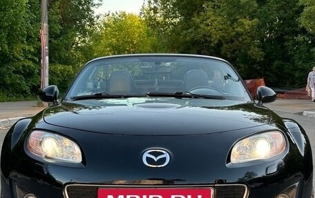 Mazda MX-5, 2011 год, 1 800 000 рублей, 2 фотография