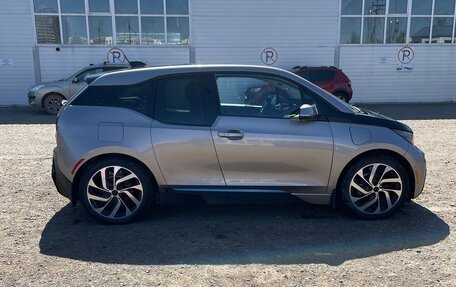 BMW i3 I01 рестайлинг, 2014 год, 1 650 000 рублей, 5 фотография