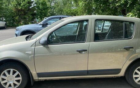Renault Logan I, 2011 год, 670 000 рублей, 9 фотография