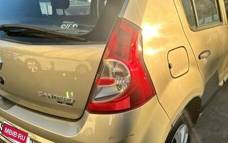 Renault Logan I, 2011 год, 670 000 рублей, 15 фотография