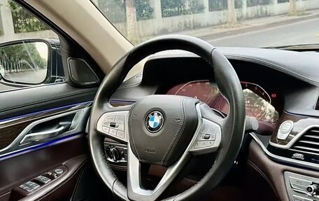 BMW 7 серия, 2021 год, 5 600 000 рублей, 8 фотография