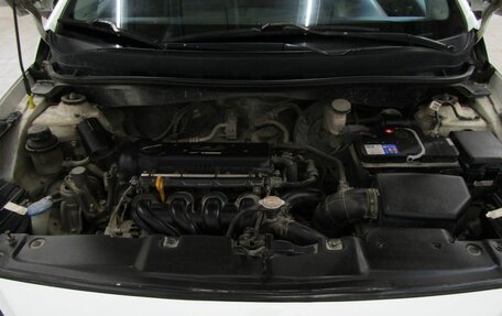 Hyundai Solaris II рестайлинг, 2012 год, 640 000 рублей, 24 фотография