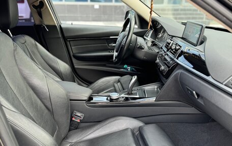 BMW 3 серия, 2017 год, 2 349 000 рублей, 14 фотография