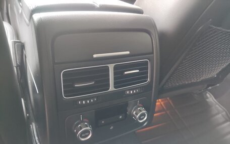 Volkswagen Touareg III, 2012 год, 2 550 000 рублей, 4 фотография