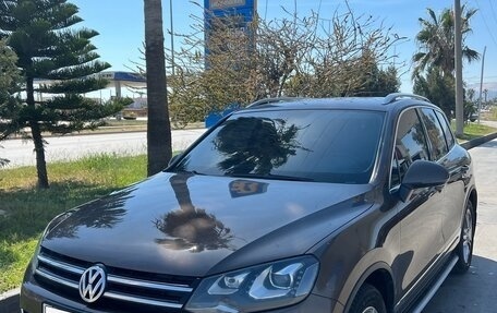 Volkswagen Touareg III, 2012 год, 2 550 000 рублей, 2 фотография