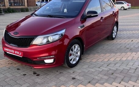 KIA Rio III рестайлинг, 2017 год, 930 000 рублей, 2 фотография