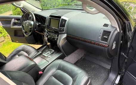Toyota Land Cruiser 200, 2012 год, 4 500 000 рублей, 13 фотография