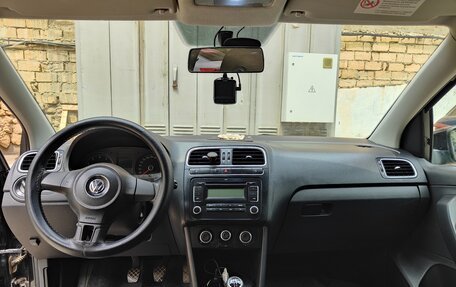 Volkswagen Polo VI (EU Market), 2011 год, 600 000 рублей, 7 фотография