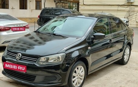 Volkswagen Polo VI (EU Market), 2011 год, 600 000 рублей, 2 фотография