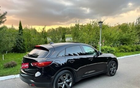 Infiniti FX II, 2011 год, 2 500 000 рублей, 1 фотография