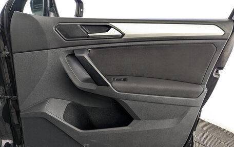 Volkswagen Tiguan II, 2017 год, 1 605 000 рублей, 24 фотография