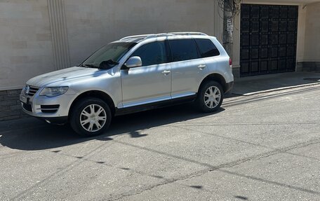 Volkswagen Touareg III, 2008 год, 1 350 000 рублей, 5 фотография