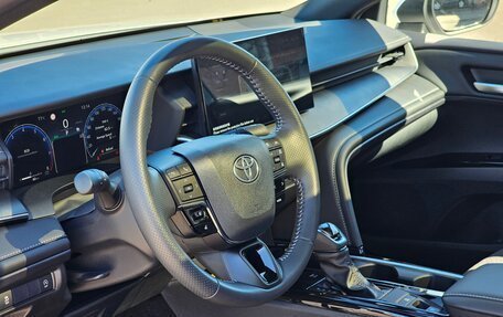 Toyota Camry, 2024 год, 4 690 000 рублей, 15 фотография