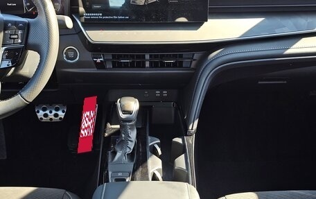 Toyota Camry, 2024 год, 4 690 000 рублей, 26 фотография