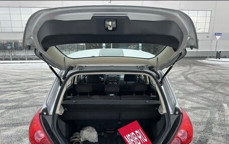 Nissan Tiida, 2013 год, 800 000 рублей, 17 фотография