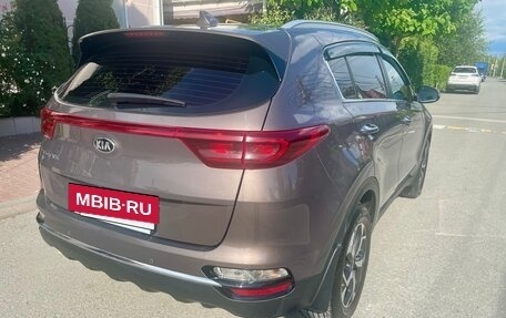 KIA Sportage IV рестайлинг, 2019 год, 2 420 000 рублей, 14 фотография