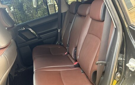 Toyota Land Cruiser Prado 150 рестайлинг 2, 2016 год, 2 950 000 рублей, 18 фотография