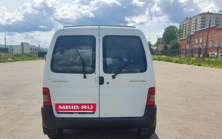 Peugeot Partner II рестайлинг 2, 2010 год, 350 000 рублей, 4 фотография