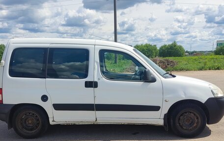 Peugeot Partner II рестайлинг 2, 2010 год, 350 000 рублей, 6 фотография