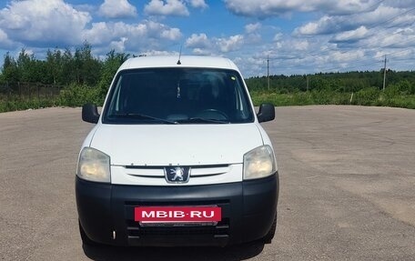 Peugeot Partner II рестайлинг 2, 2010 год, 350 000 рублей, 8 фотография