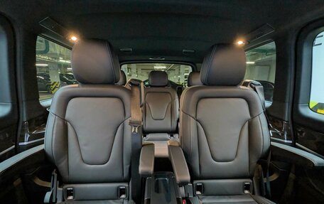 Mercedes-Benz V-Класс, 2023 год, 12 400 000 рублей, 14 фотография