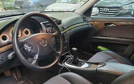 Mercedes-Benz E-Класс, 2003 год, 800 000 рублей, 12 фотография