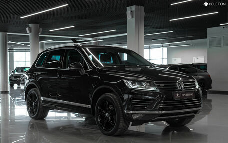 Volkswagen Touareg III, 2017 год, 2 970 000 рублей, 2 фотография