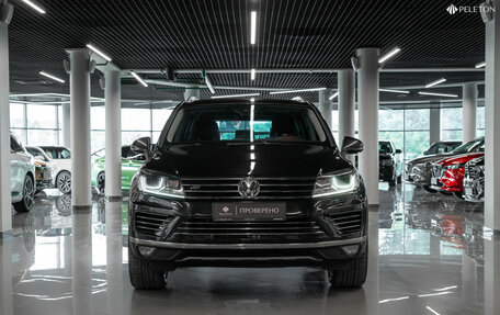 Volkswagen Touareg III, 2017 год, 2 970 000 рублей, 3 фотография