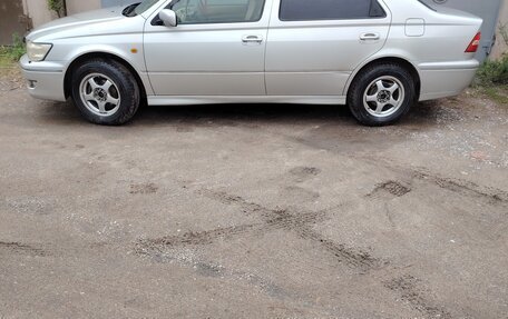 Toyota Vista V30, 2002 год, 490 000 рублей, 1 фотография