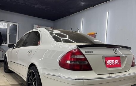 Mercedes-Benz E-Класс, 2004 год, 850 000 рублей, 1 фотография