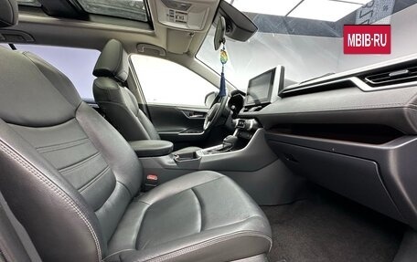 Toyota RAV4, 2021 год, 1 652 000 рублей, 12 фотография