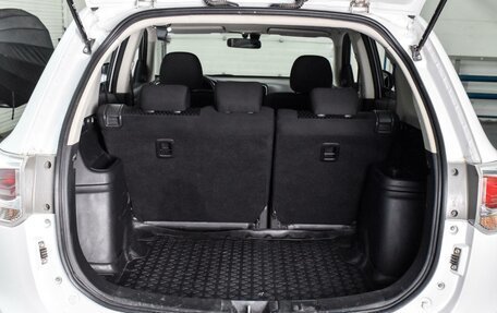 Mitsubishi Outlander III рестайлинг 3, 2014 год, 1 459 000 рублей, 20 фотография