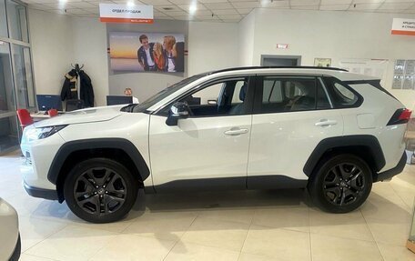Toyota RAV4, 2024 год, 5 450 000 рублей, 3 фотография