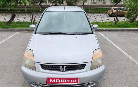 Honda Stream I рестайлинг, 2002 год, 425 000 рублей, 1 фотография