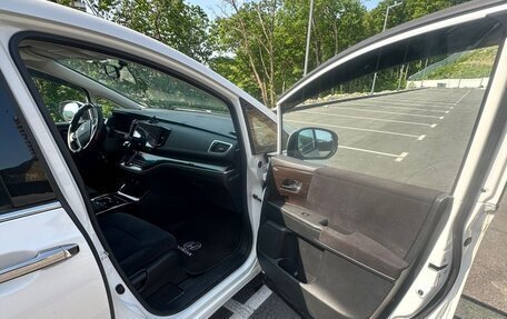 Honda Odyssey IV, 2021 год, 2 700 000 рублей, 18 фотография