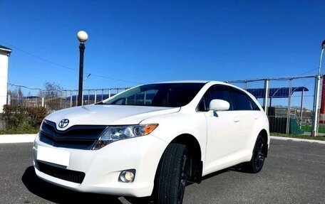 Toyota Venza I, 2010 год, 1 790 000 рублей, 2 фотография