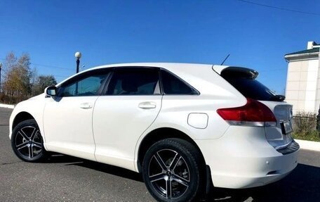 Toyota Venza I, 2010 год, 1 790 000 рублей, 7 фотография
