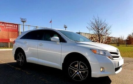 Toyota Venza I, 2010 год, 1 790 000 рублей, 18 фотография