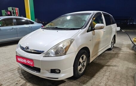 Toyota Wish II, 2004 год, 660 000 рублей, 3 фотография