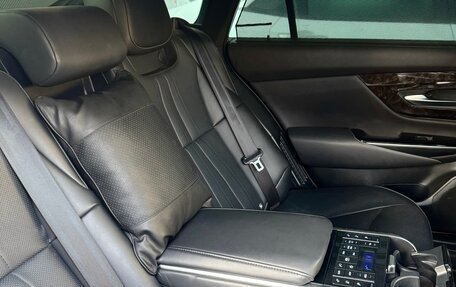 Toyota Crown, 2018 год, 3 100 000 рублей, 12 фотография