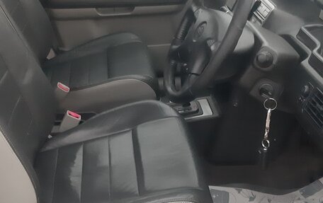 Nissan X-Trail, 2001 год, 650 000 рублей, 14 фотография