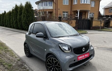 Smart Fortwo III, 2016 год, 960 000 рублей, 1 фотография