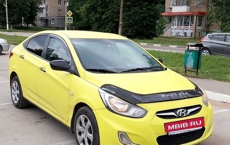 Hyundai Solaris II рестайлинг, 2012 год, 500 000 рублей, 6 фотография