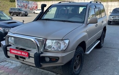 Toyota Land Cruiser 100 рестайлинг 2, 2006 год, 3 000 000 рублей, 1 фотография