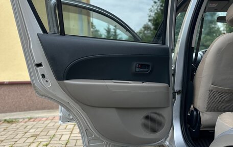 Toyota Passo III, 2004 год, 425 000 рублей, 14 фотография