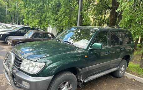 Toyota Land Cruiser 100 рестайлинг 2, 1999 год, 1 800 000 рублей, 3 фотография