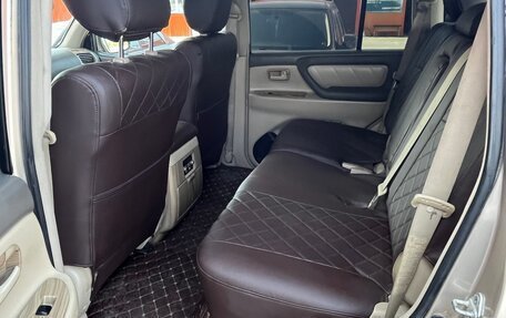 Toyota Land Cruiser 100 рестайлинг 2, 2006 год, 3 000 000 рублей, 7 фотография