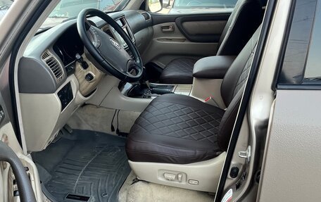 Toyota Land Cruiser 100 рестайлинг 2, 2006 год, 3 000 000 рублей, 6 фотография